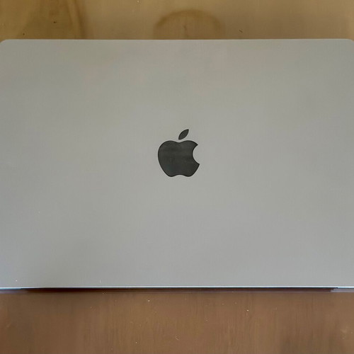 Apple MacBook Air 15” M2 laptop, 8GB RAM, 256GB SSD, silver