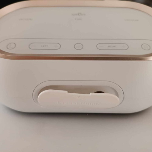Spectra electric breast pump used with charger and tubes