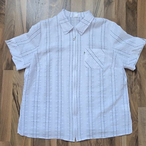 Men's Shirt with Short Sleeves and Zipper Like New, White