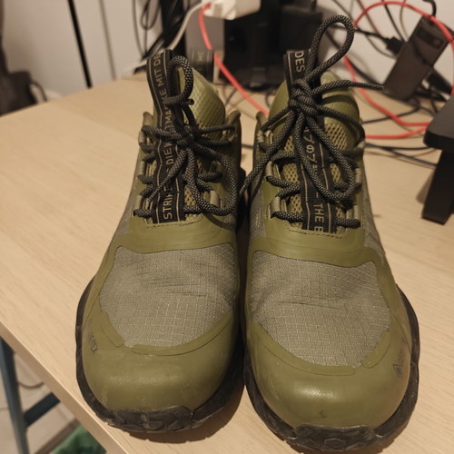 Adidas NMDV3 Boost GoreTex shoes size 40.5 like new