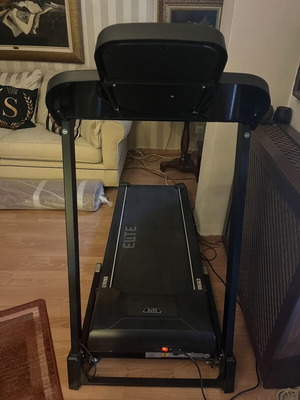 Elite E200 treadmill like new