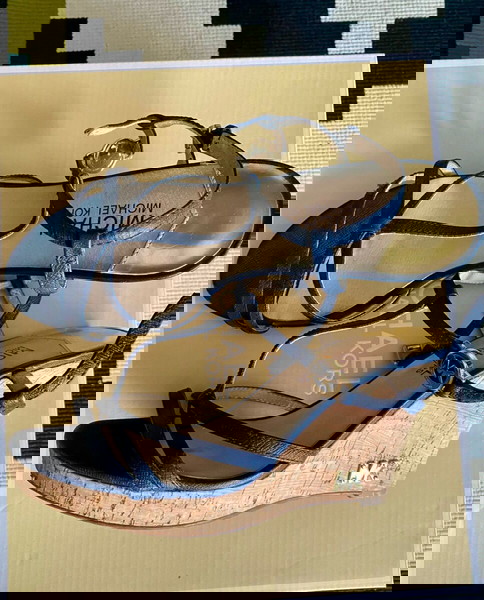MICHAEL KORS PLATFORMS