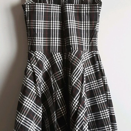 Taffeta 50s dress short checkered like new, black and white