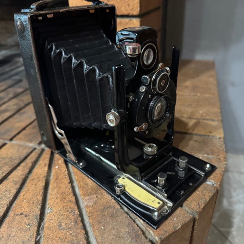 ICA Akt Ges JCAR 180 camera like new with box