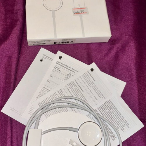 Apple Watch charging cable like new without plug
