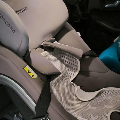 Concord Reverso Plus i-Size car seat used, for 0-4 years