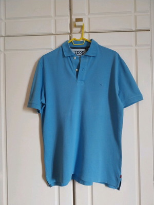 Izod polo shirt like new, blue, size S