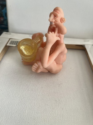 Humorous figurine