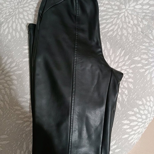 BSB black pants size M like new