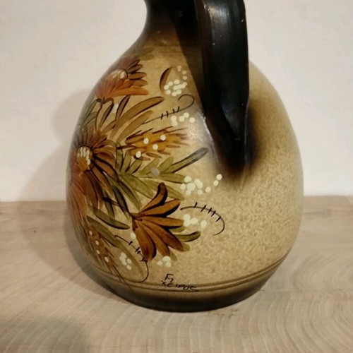 Handmade vase like new, height 18cm