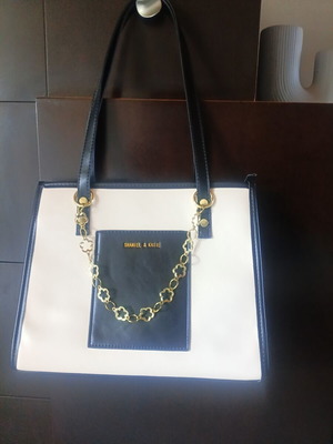 Women's shoulder bag new, black and white
