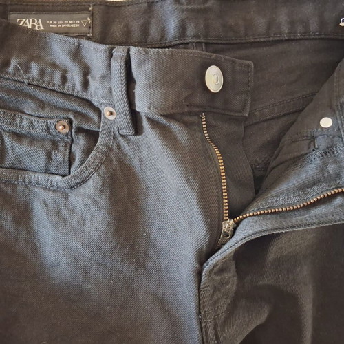 Zara black denim bermuda shorts like new, size 36