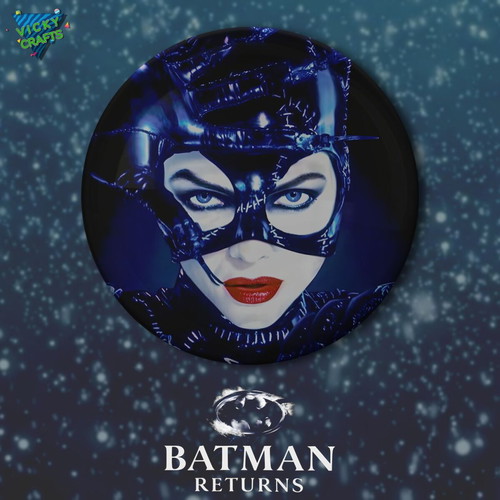 Batman Returns Catwoman Pins set of 4, 2.5cm, new