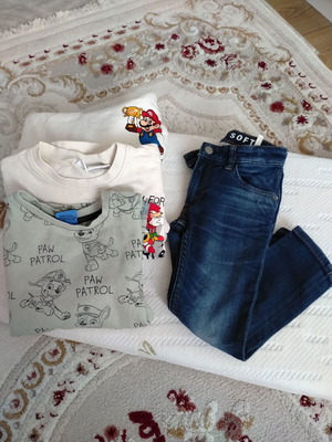 Σετ ρούχων για αγόρι με φούτερ Zara, πουλόβερ LC Waikiki και George και τζιν H&M, 5 ετών