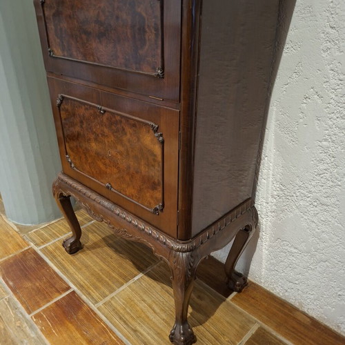 Wooden handmade bar cabinet from 1940 like new