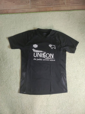 Derby football shirt like new, black