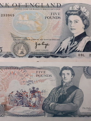 Great Britain 5 Pounds Banknote Queen Elizabeth II 1971-1990 like new