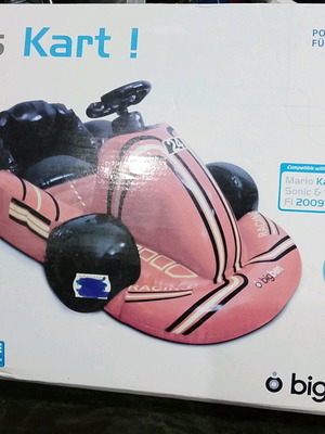 Wii U Kart inflatable with steering wheel new, sealed with Mario Kart 8 game
