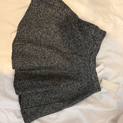 Reserved skirt size S, new, black and silver