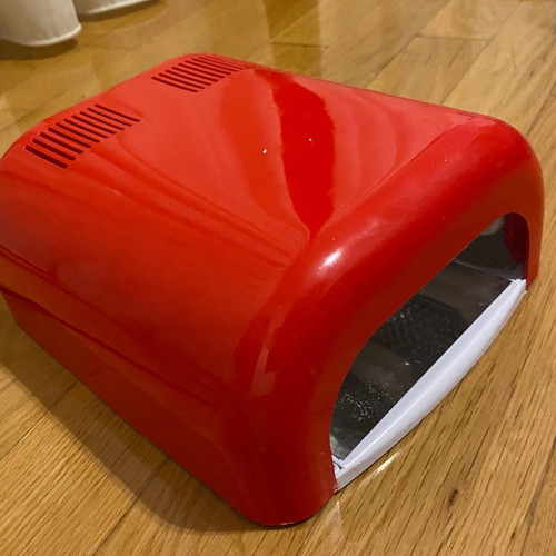 36 Watt Gel Curing UV Lamp for Semi-Permanent Manicure used