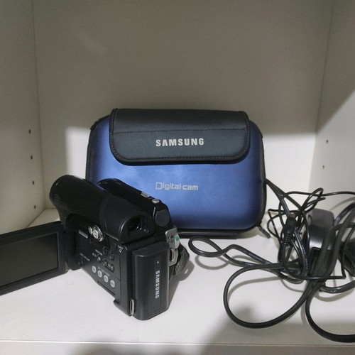 Samsung camera used, functional