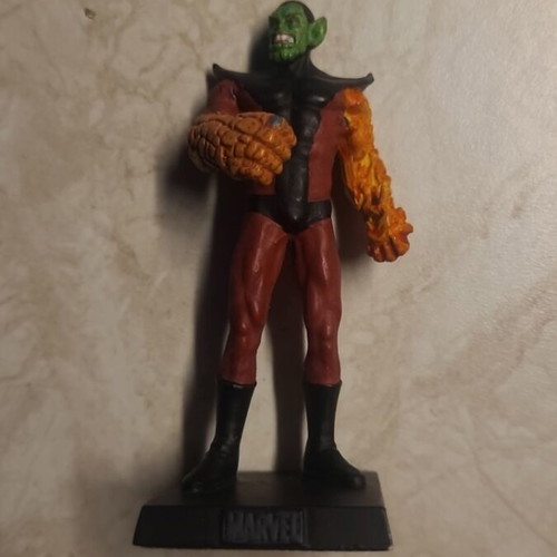 Marvel Figurine Collection Super Skrull like new