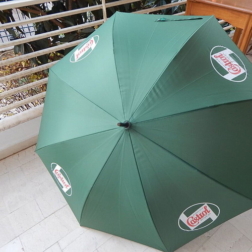 Castrol Motor Oil umbrella like new, wooden handle, automatic open