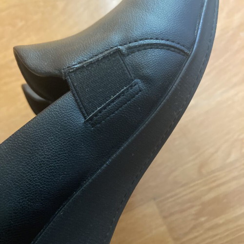 Piccadilly shoes size 38 like new, comfortable platform pumps black