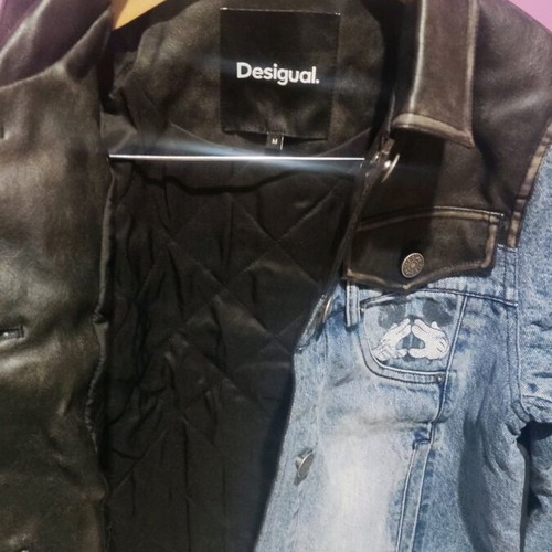 Desigual women's denim jacket new, size Medium