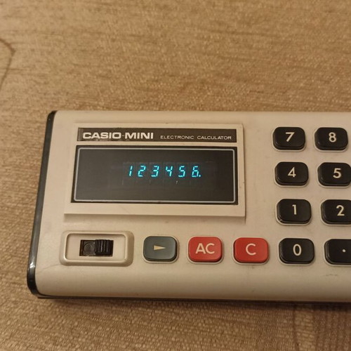 Casio Mini Calculator CM-605 used vintage collectible