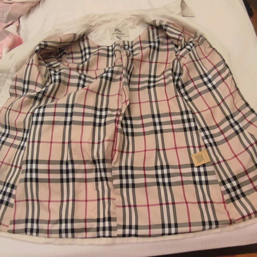 Burberry trench coat new, beige, size M