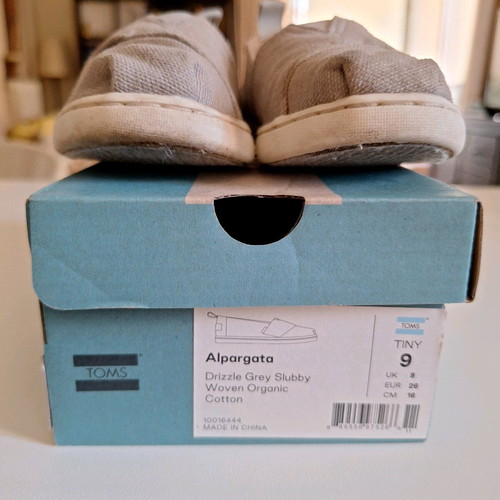 Toms children's espadrilles used, size 26, beige