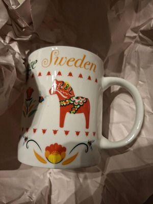 Vintage style souvenir mug from Sweden new
