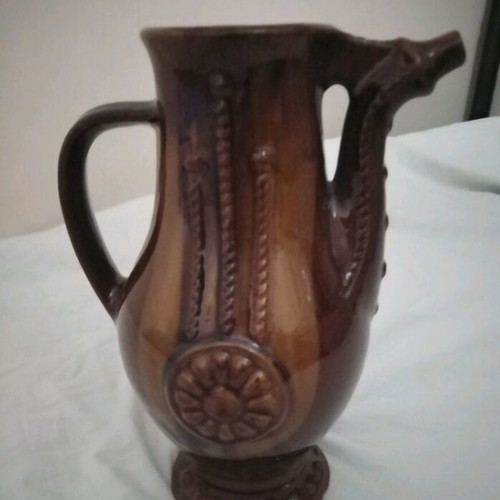 Collectible ceramic jug like new