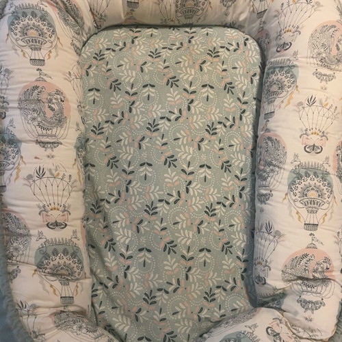 La Millou baby nest used in good condition