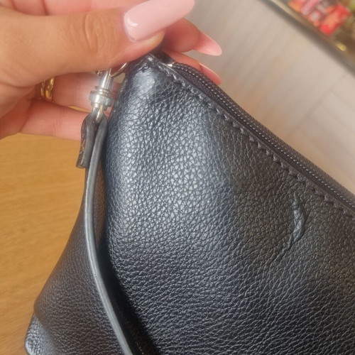 Guess handbag, black