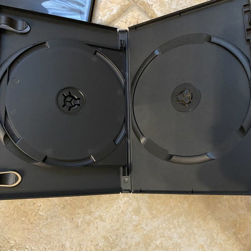 DVD cases pack of 4, 3-disc slots, like new, black