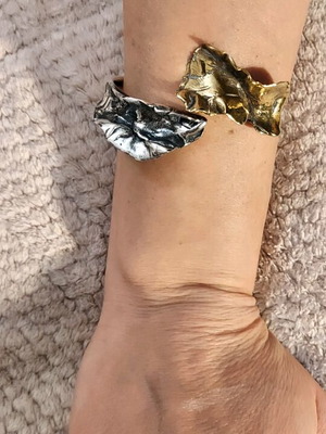 Silver handmade bracelet like new with gold-plated part