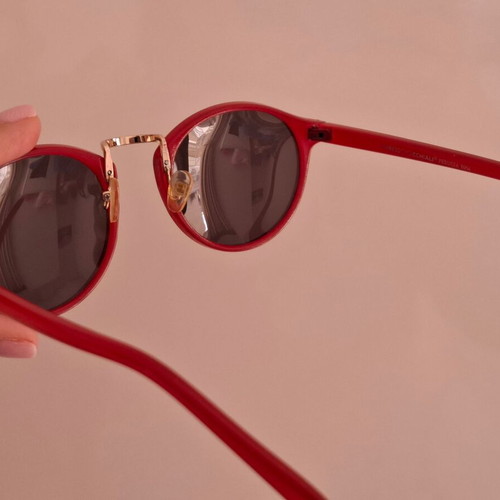 Round red sunglasses S/M unisex vintage style like new