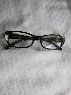 Presbyopia glasses like new with rhinestones, black
