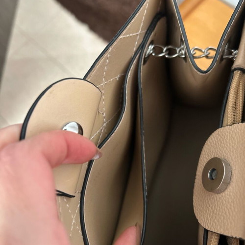 Bag to Bag shoulder bag like new, beige with chain