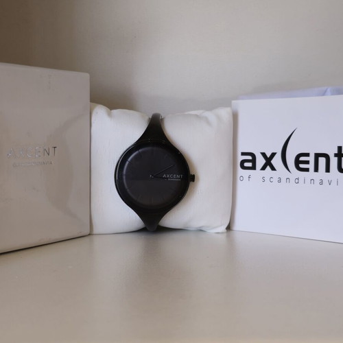 Axcent of Scandinavia women's bracelet watch like new, black