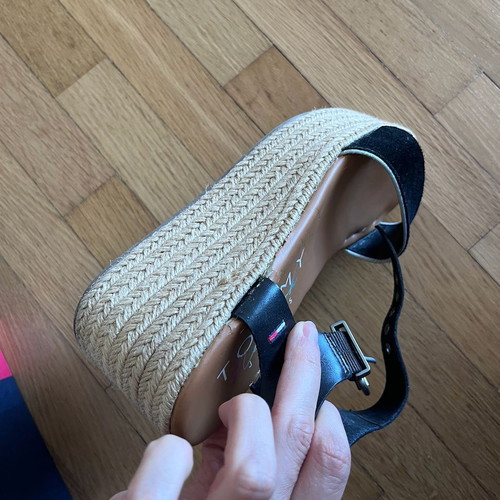 Tommy Hilfiger black flatform sandals, size 38