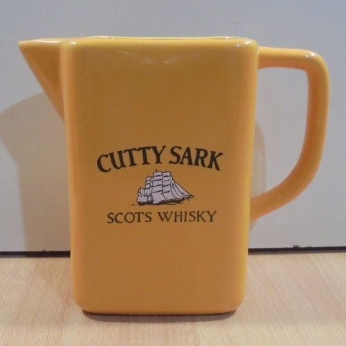 Cutty Sark Scots Whisky old promotional ceramic jug used