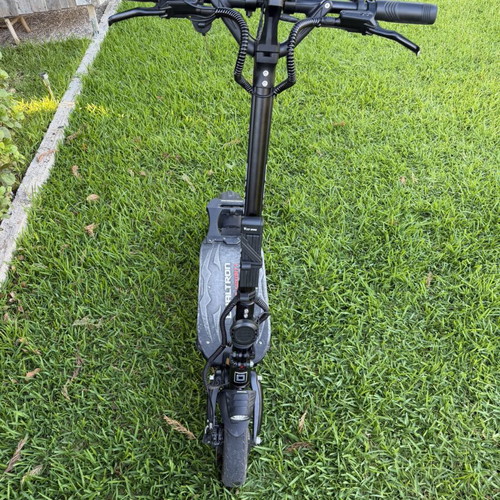 Dualtron Victor Luxury Plus electric scooter used