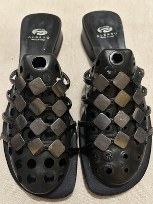 Albano Italian leather sandals size 39, like new, black with silver details