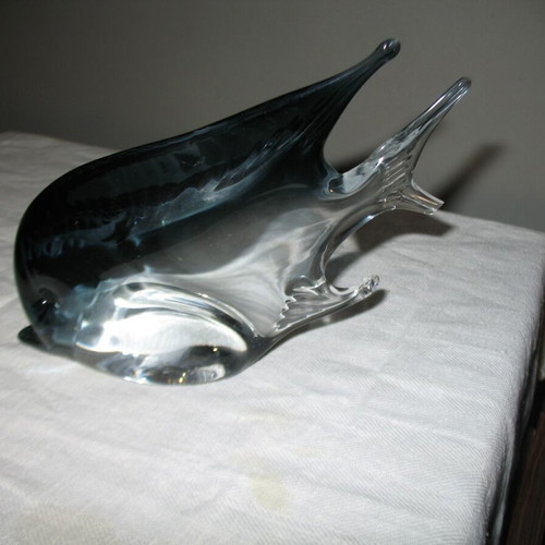 Glass decorative fish used with small tail chip