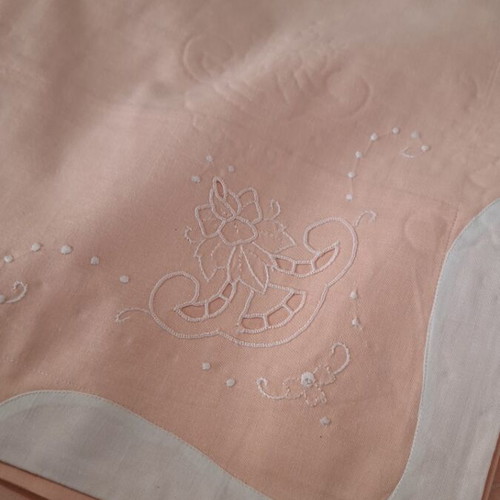 Hand-embroidered bed sheet new 220×260 with 2 pillowcases