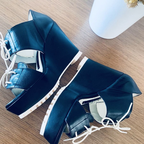 Ioanna Kourbela leather platform sandals new, black and white
