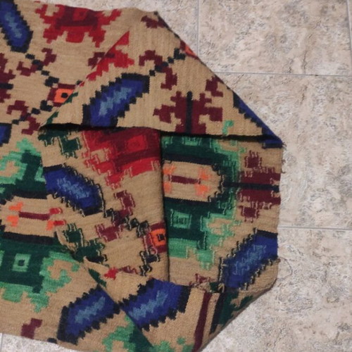 Woolen pillowcase on loom like new